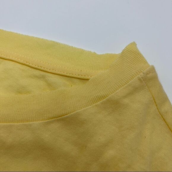 Abound • Oversized Graphic T-shirt - Picture 5 of 6